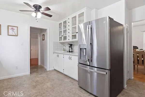 Side view 2 of kitchen