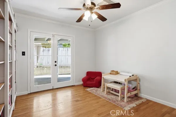 2nd bedroom