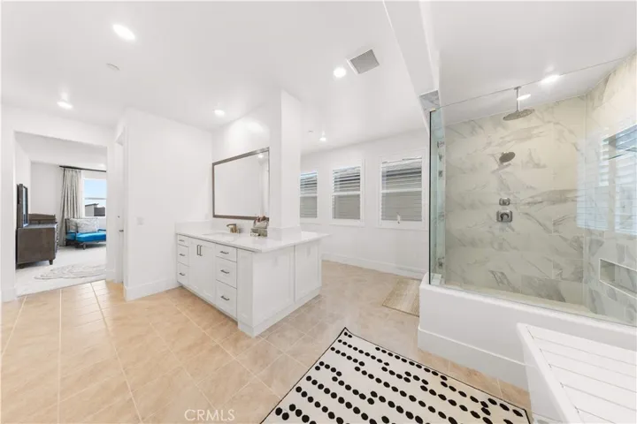 262 Sora, Irvine, California 92618