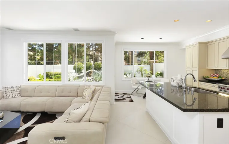 7 Lyon, Newport Coast, California 92657