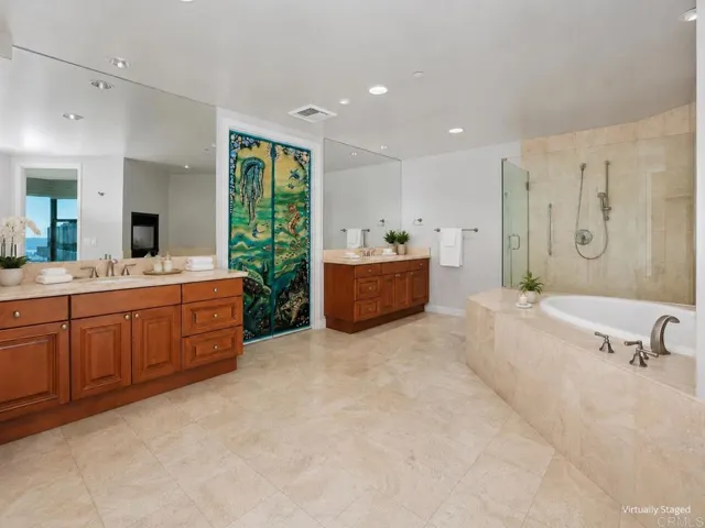 2500 6th Avenue Penthouse 3, San Diego, California 92103