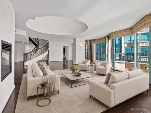2500 6th Avenue Penthouse 3, San Diego, California 92103