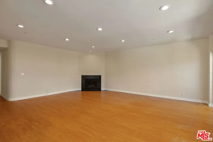 923 Euclid Street 201, Santa Monica, California 90403