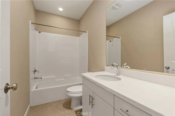 59 Bay Laurel, Irvine, California 92620