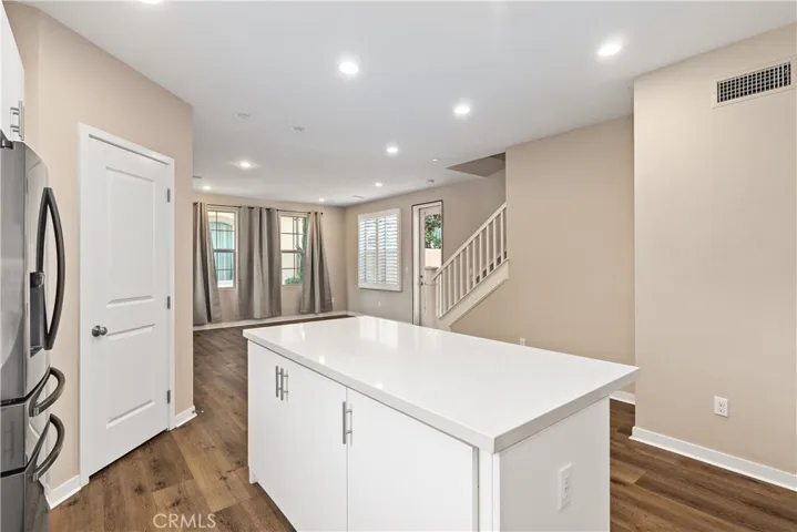 59 Bay Laurel, Irvine, California 92620