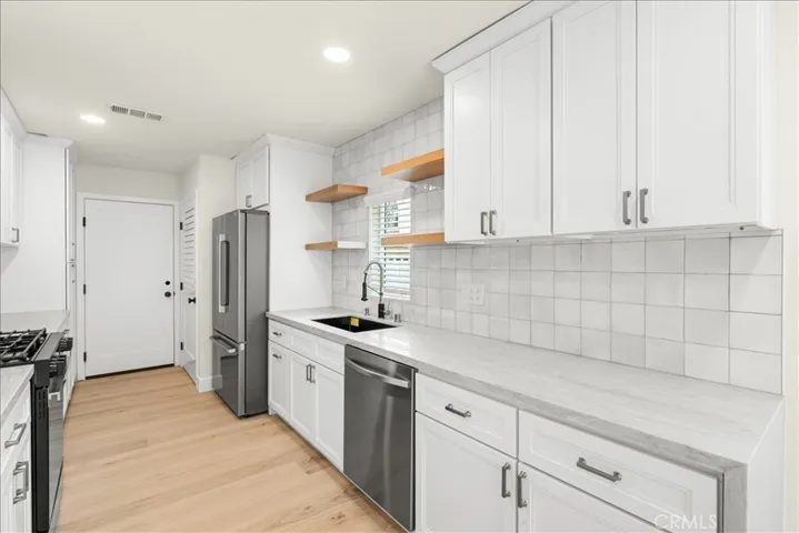 1945 Sundance, Costa Mesa, California 92627