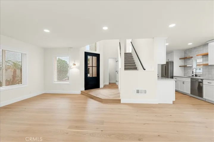 1945 Sundance, Costa Mesa, California 92627