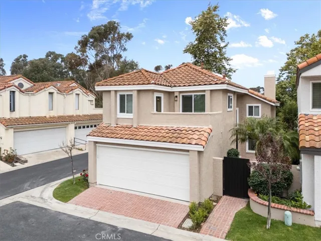 1945 Sundance, Costa Mesa, California 92627