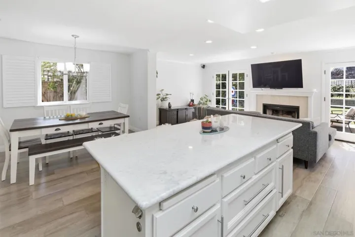 12027 Rue Des Amis, San Diego, California 92131
