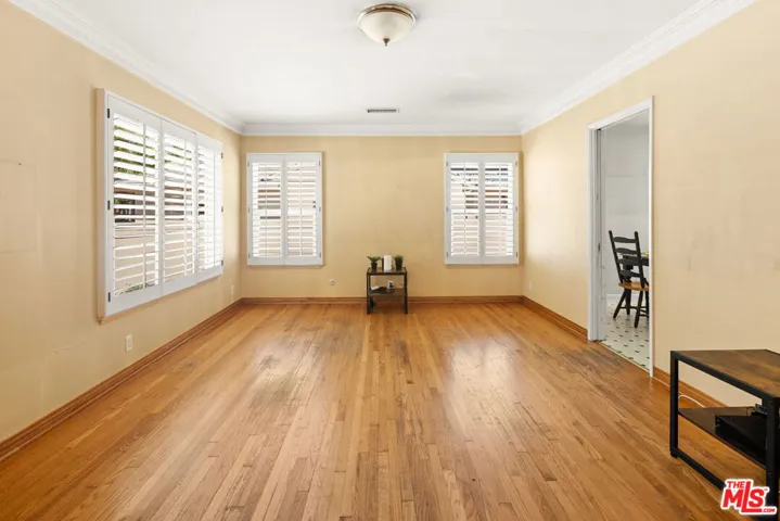 5849 W 76th Street, Los Angeles, California 90045