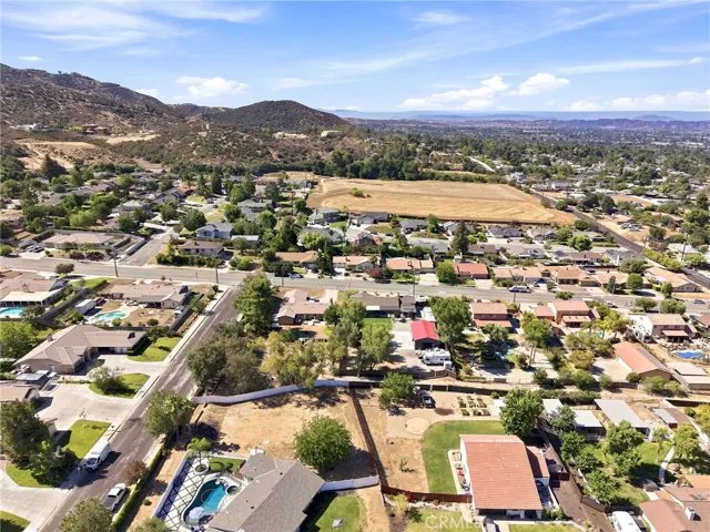 35785 Date Avenue, Yucaipa, California 92399