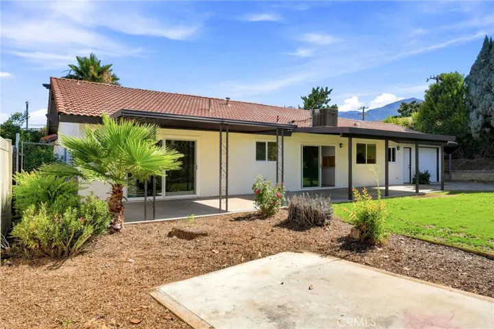 35785 Date Avenue, Yucaipa, California 92399