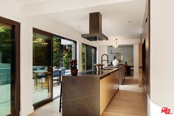 10837 Via Verona Street, Los Angeles, California 90077