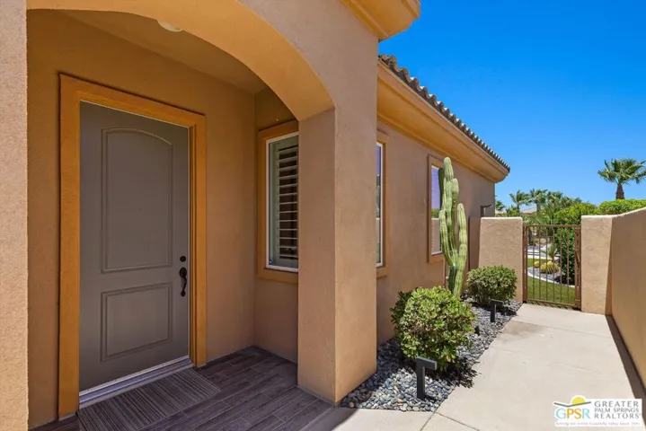 67360 N Laguna Drive, Cathedral City, California 92234