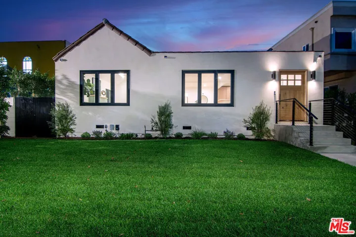 1145 S Crest Drive, Los Angeles, California 90035