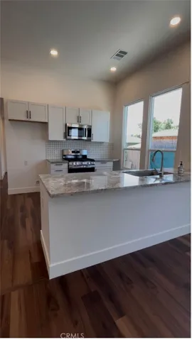 430 W 6th Street, Merced, California 95341