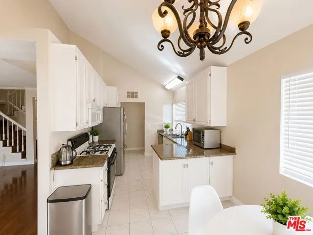 8950 Serapis Avenue 10, Downey, California 90240