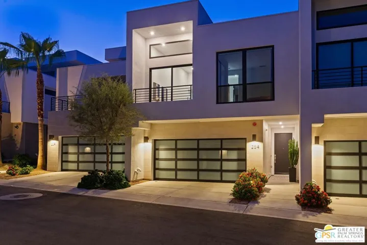 254 Mayfair Way, Palm Springs, California 92264