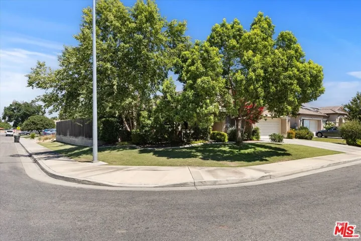 3516 Alpha Court, Bakersfield, California 93312