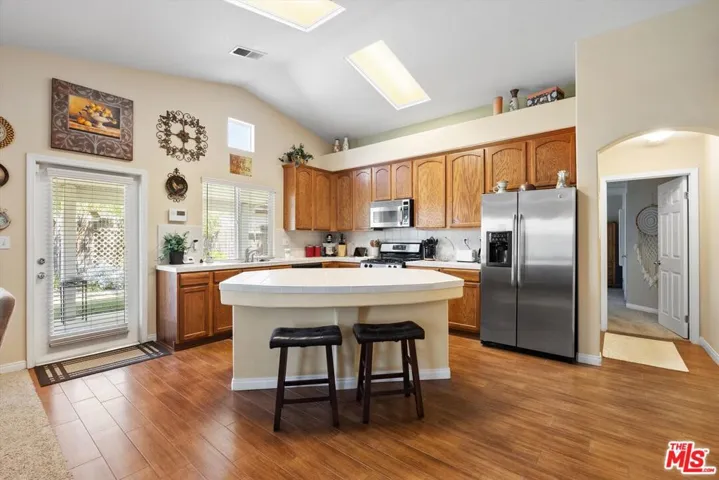 3516 Alpha Court, Bakersfield, California 93312