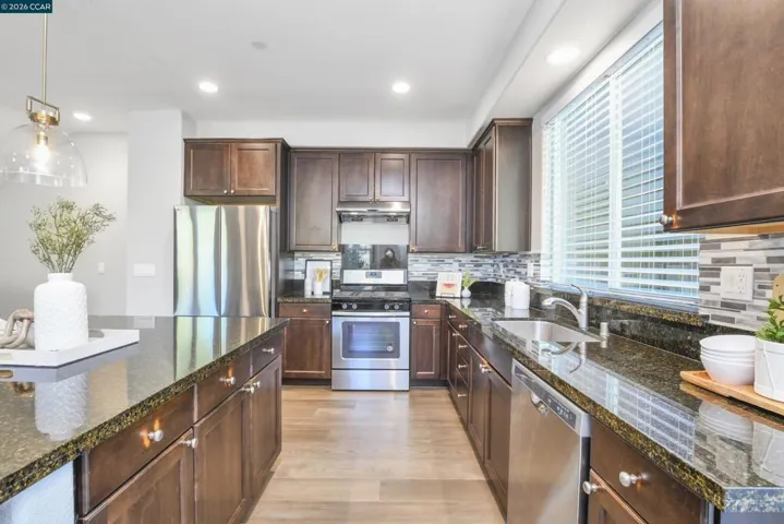 601 Tierney Pl, Martinez, California 94553