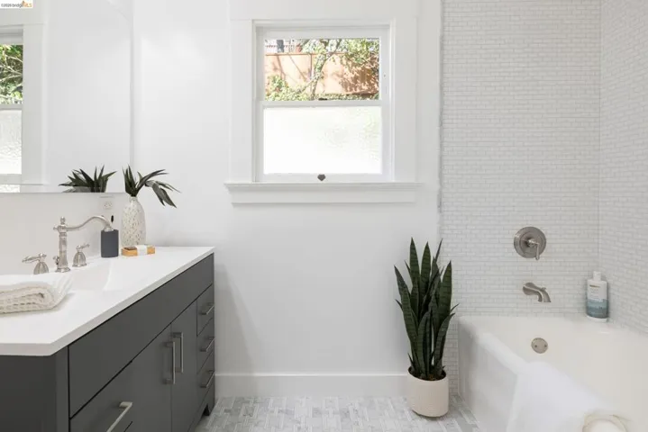 538 Weldon Ave, Oakland, California 94610
