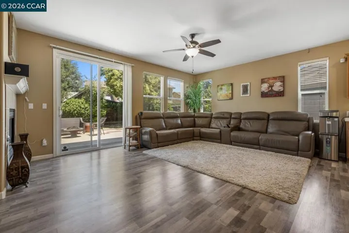 1117 Van Gogh Lane, Patterson, California 95363