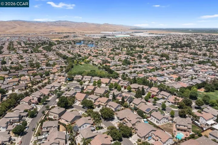 1117 Van Gogh Lane, Patterson, California 95363