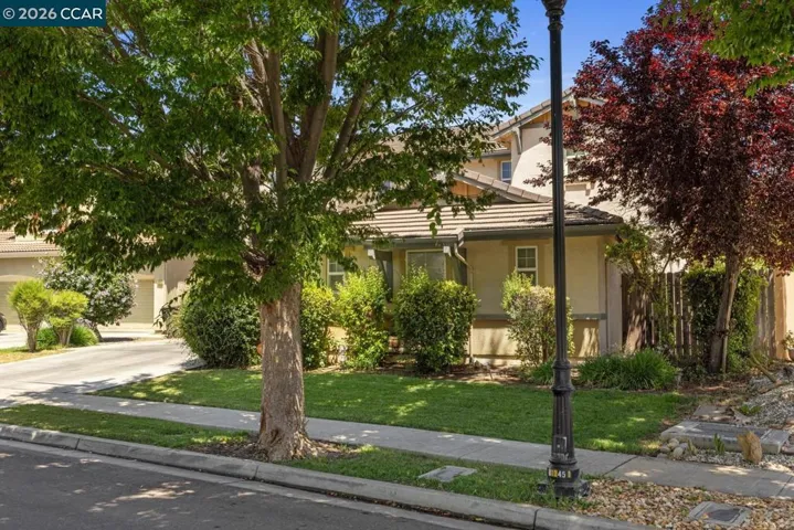 1117 Van Gogh Lane, Patterson, California 95363