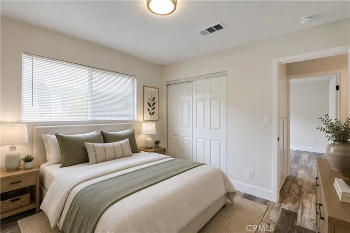 402 E Glendale Drive, Orange, California 92865