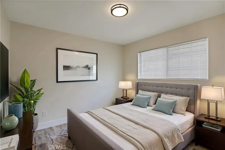 402 E Glendale Drive, Orange, California 92865