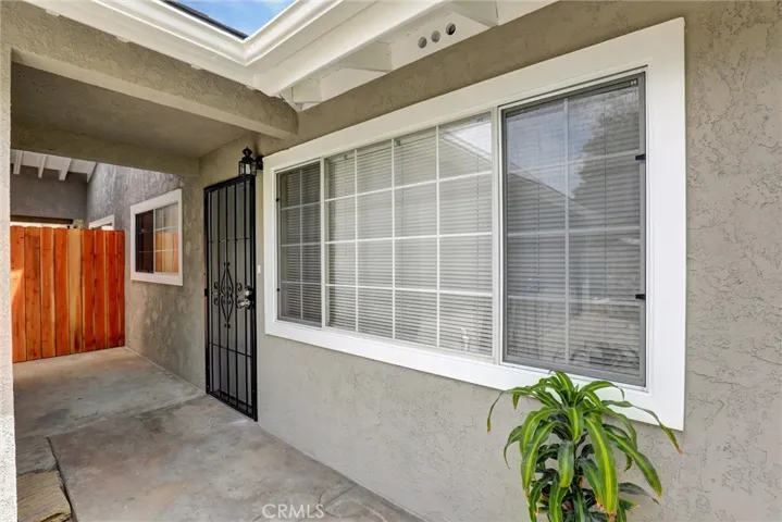 402 E Glendale Drive, Orange, California 92865