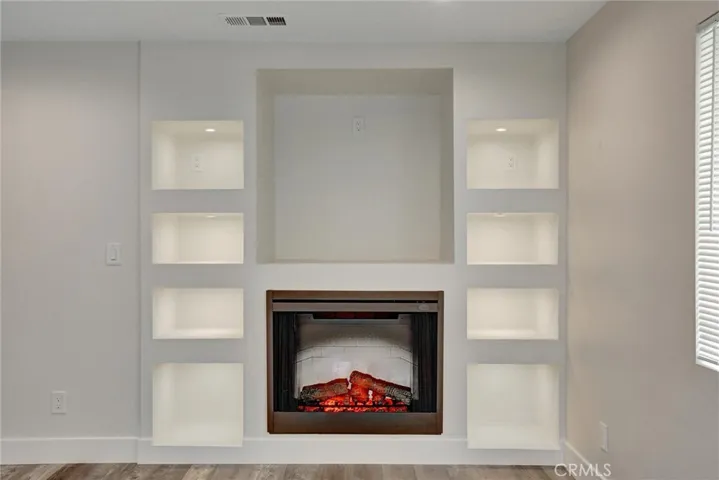 402 E Glendale Drive, Orange, California 92865