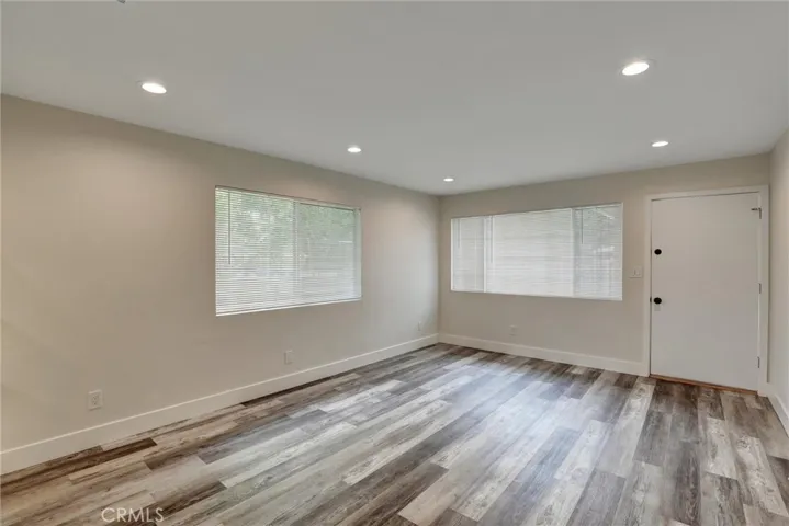 402 E Glendale Drive, Orange, California 92865