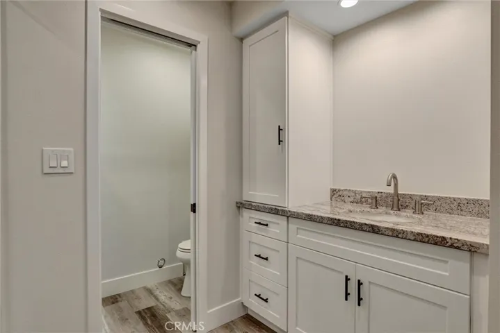 402 E Glendale Drive, Orange, California 92865