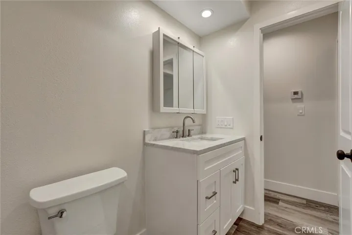 402 E Glendale Drive, Orange, California 92865
