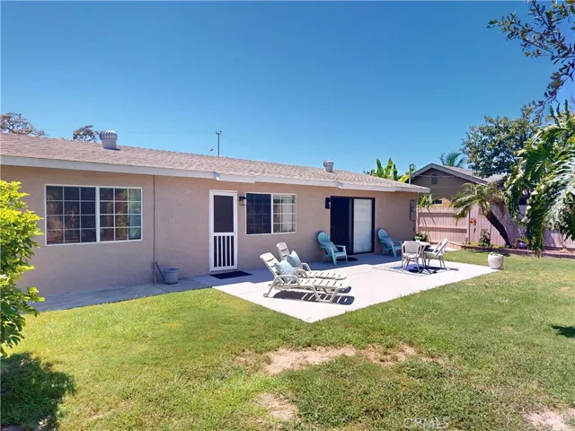 14892 Sunnycrest Lane, Huntington Beach, California 92647