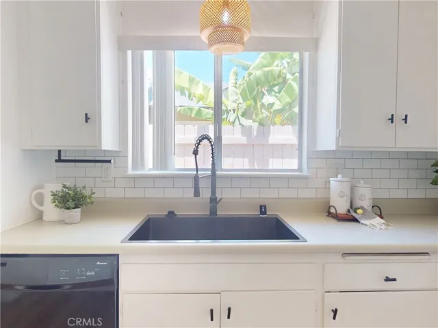 14892 Sunnycrest Lane, Huntington Beach, California 92647