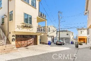 320 33rd, Manhattan Beach, California 90266