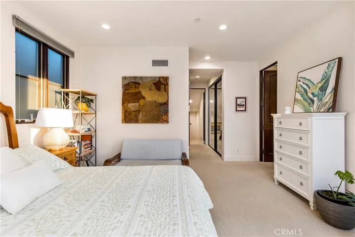 320 33rd, Manhattan Beach, California 90266