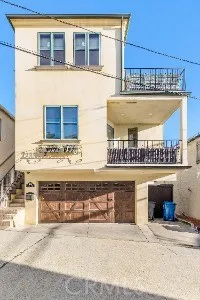 320 33rd, Manhattan Beach, California 90266