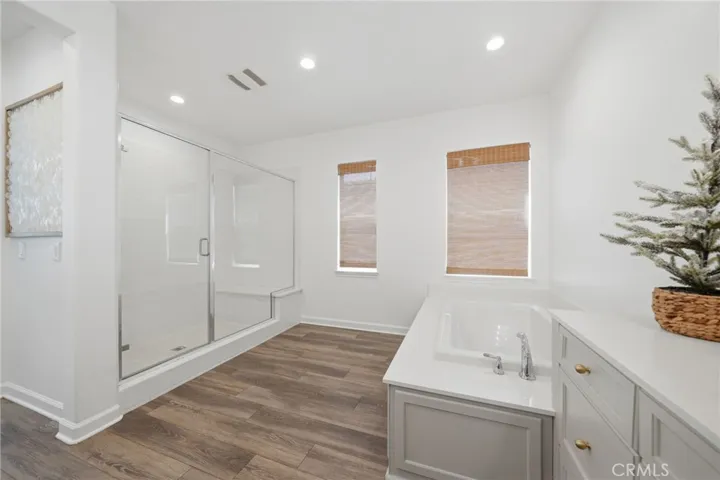 29510 Acadia Court, Menifee, California 92585