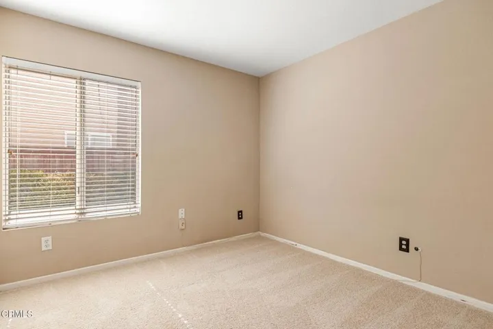 27-web-or-mls-DSBB2228