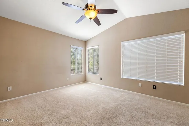 31-web-or-mls-DSBB2060