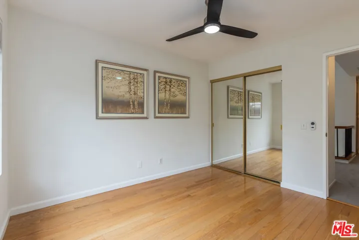 20950 Oxnard Street 10, Los Angeles, California 91367