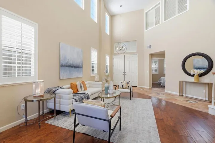 1673 Via Campagna, San Jose, California 95120
