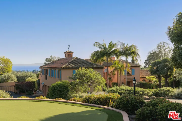 660 /670 Buena Vista Drive, Montecito, California 93108