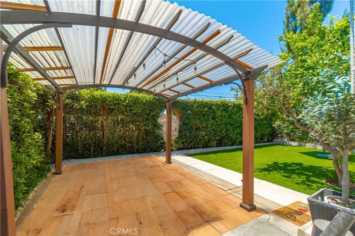 201 W 103rd, Los Angeles, California 90003