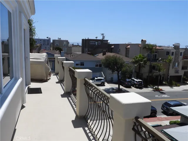 417 Marine Avenue, Manhattan Beach, California 90266