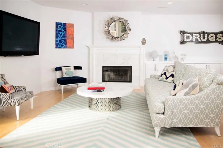 417 Marine Avenue, Manhattan Beach, California 90266